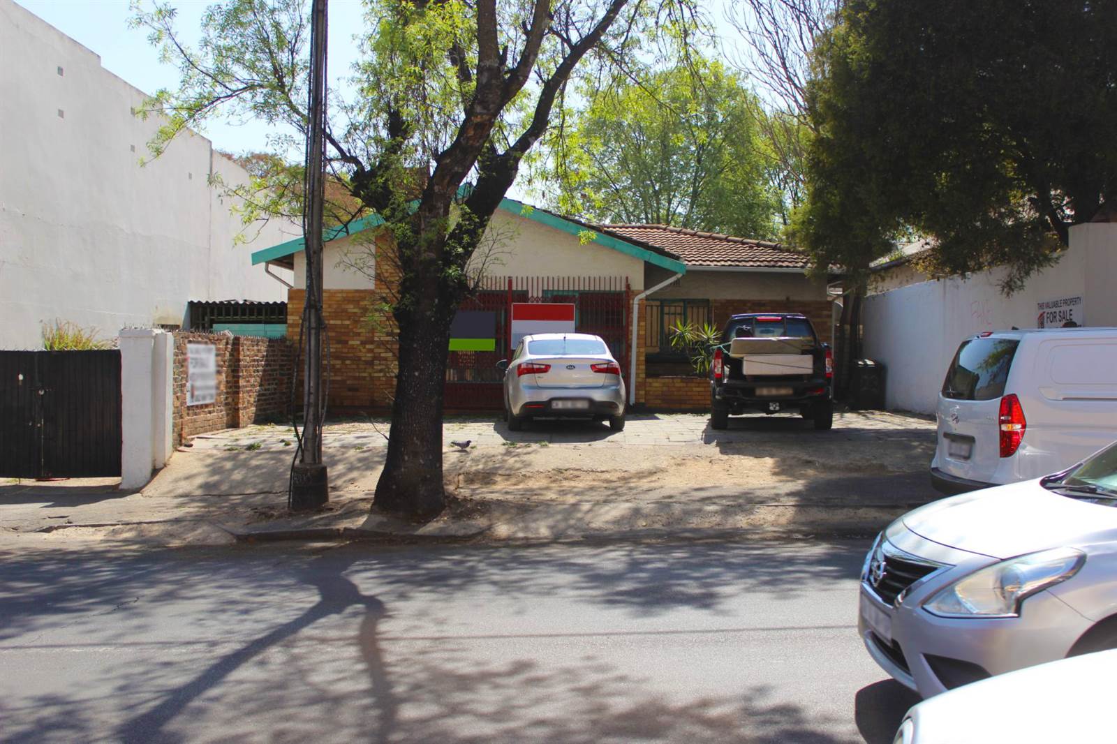 194  m² Commercial space in Parkhurst photo number 3