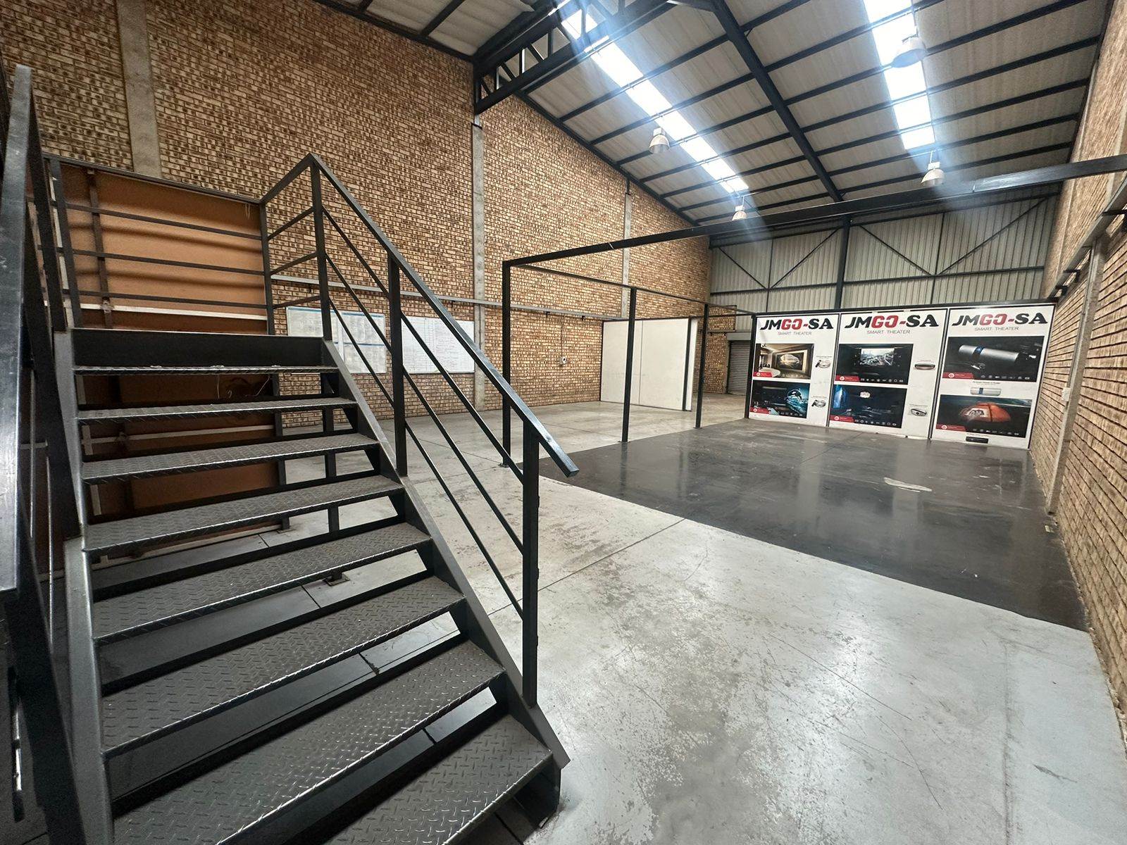 279  m² Industrial space in Stormill photo number 9