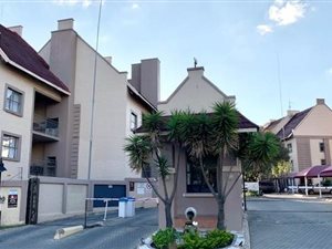 1 Bed Townhouse in Sundowner