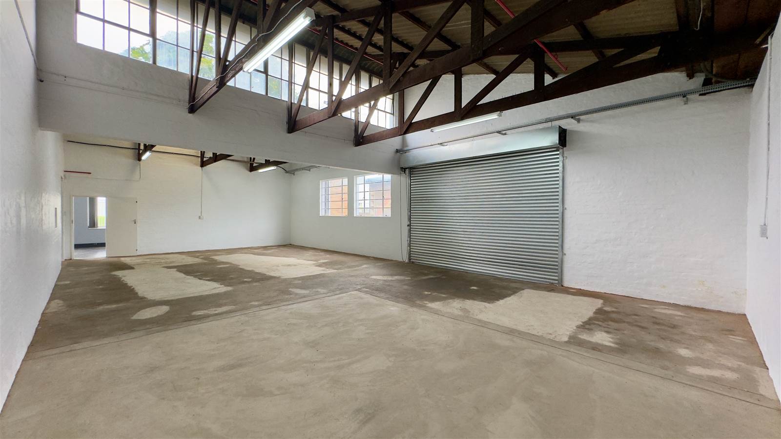 783.7  m² Industrial space in Pinetown Central photo number 1