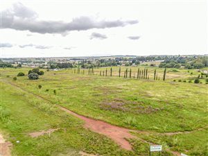 2 ha Land available in Bredell AH