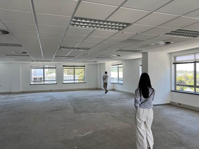 217  m² Commercial space in Claremont photo number 3