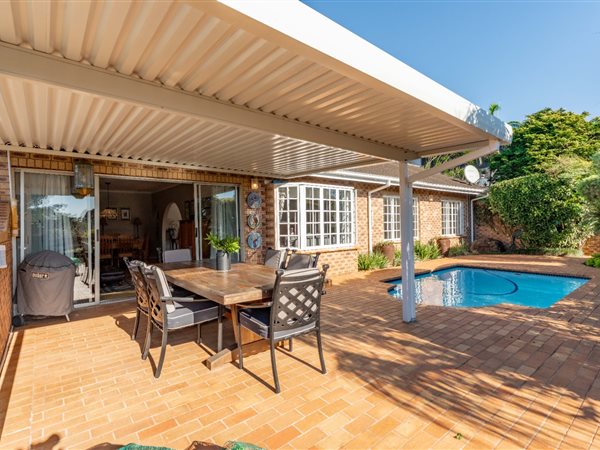 3 Bedroom Townhouse 3 Bedroom Townhouse