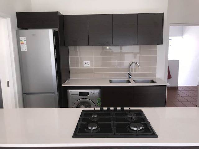 1 Bed Apartment in Greenstone Hill photo number 20