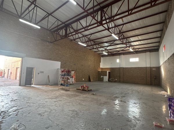 290 m² Commercial space 290 m² Commercial space