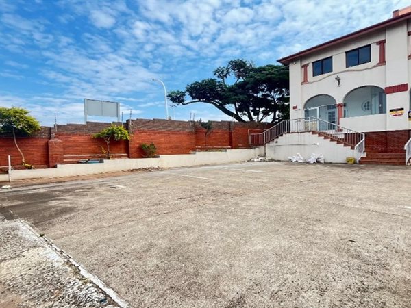 710 m² Office Space 710 m² Office Space
