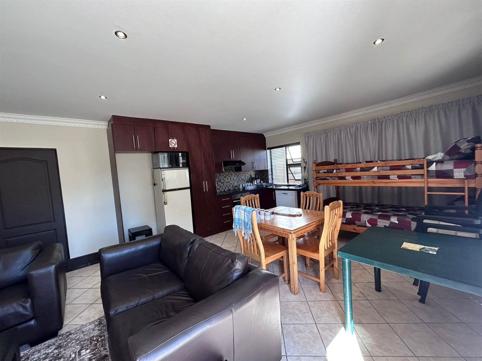 3 Bed Townhouse in Jeffreys Bay photo number 29