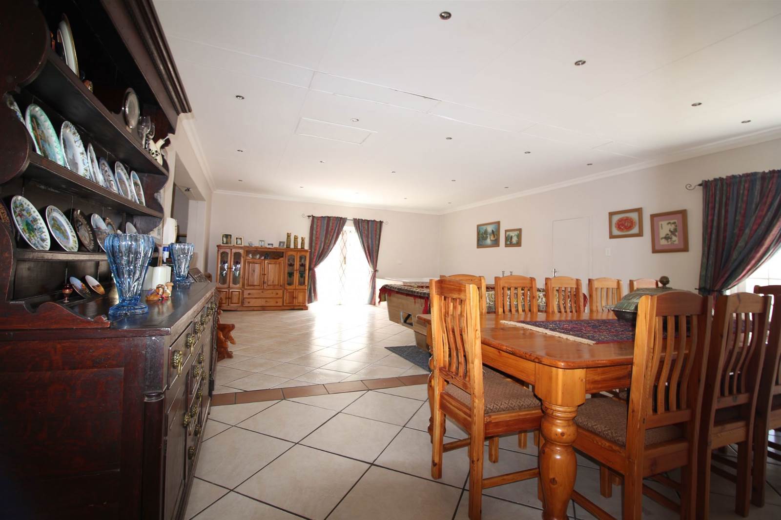 4 Bed House in Port Owen photo number 8