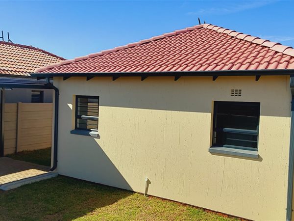 2 Bedroom House 2 Bedroom House