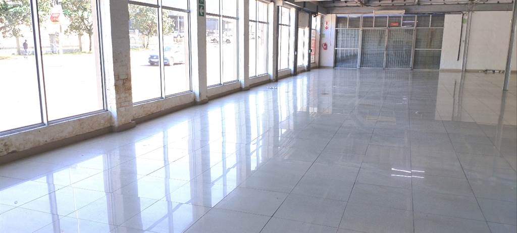 1100  m² Retail Space in Asherville photo number 13