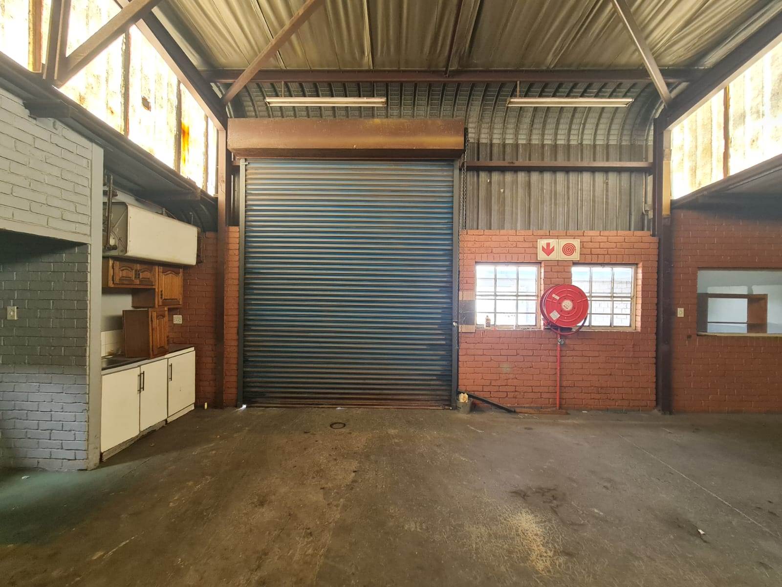 144  m² Industrial space in Wadeville photo number 2