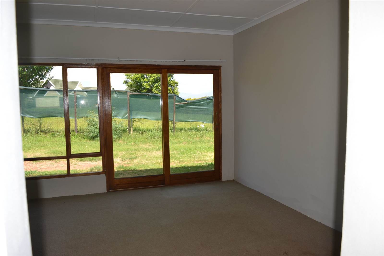 5 Bed House in Underberg photo number 4