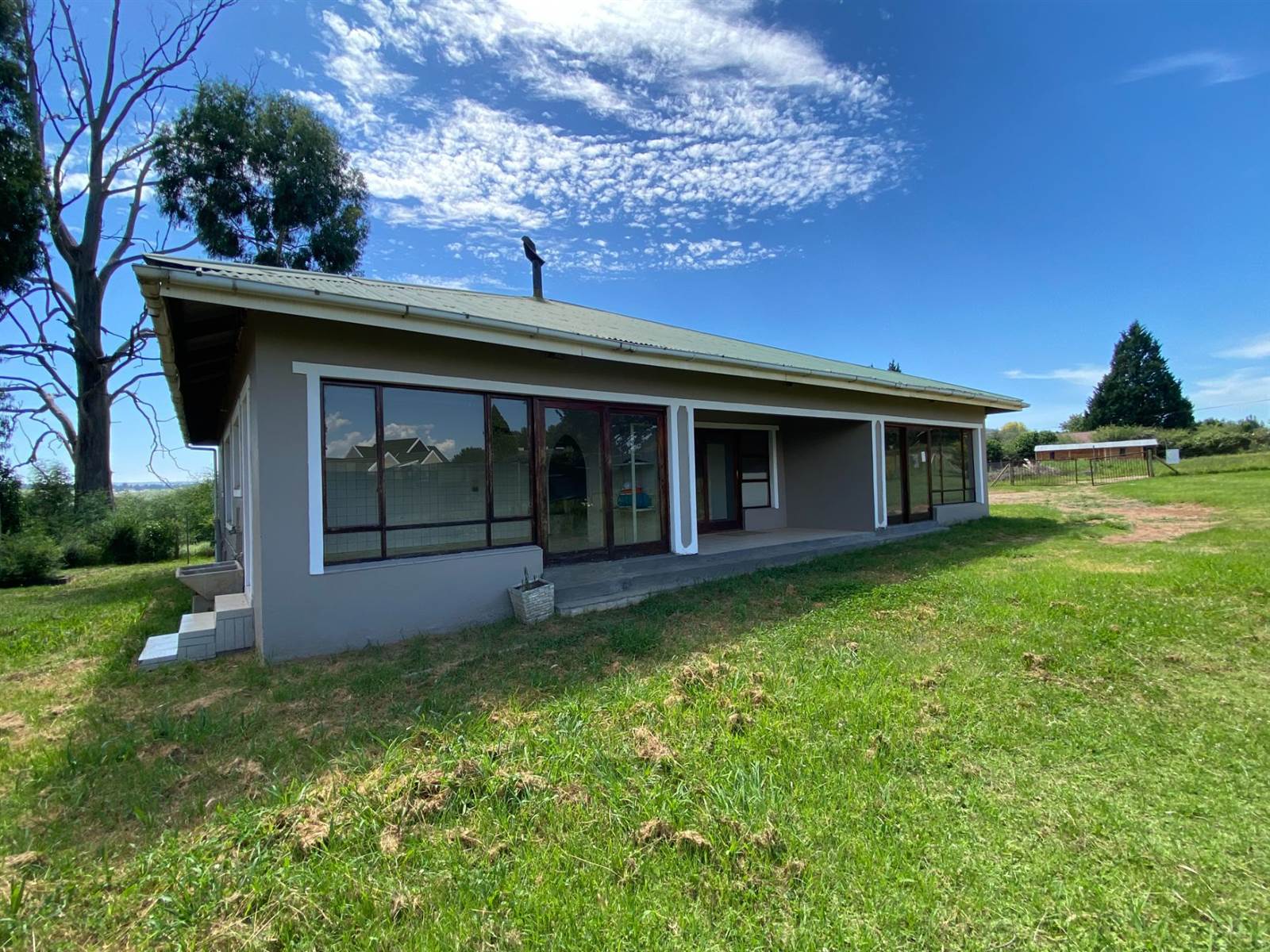 5 Bed House in Underberg photo number 2