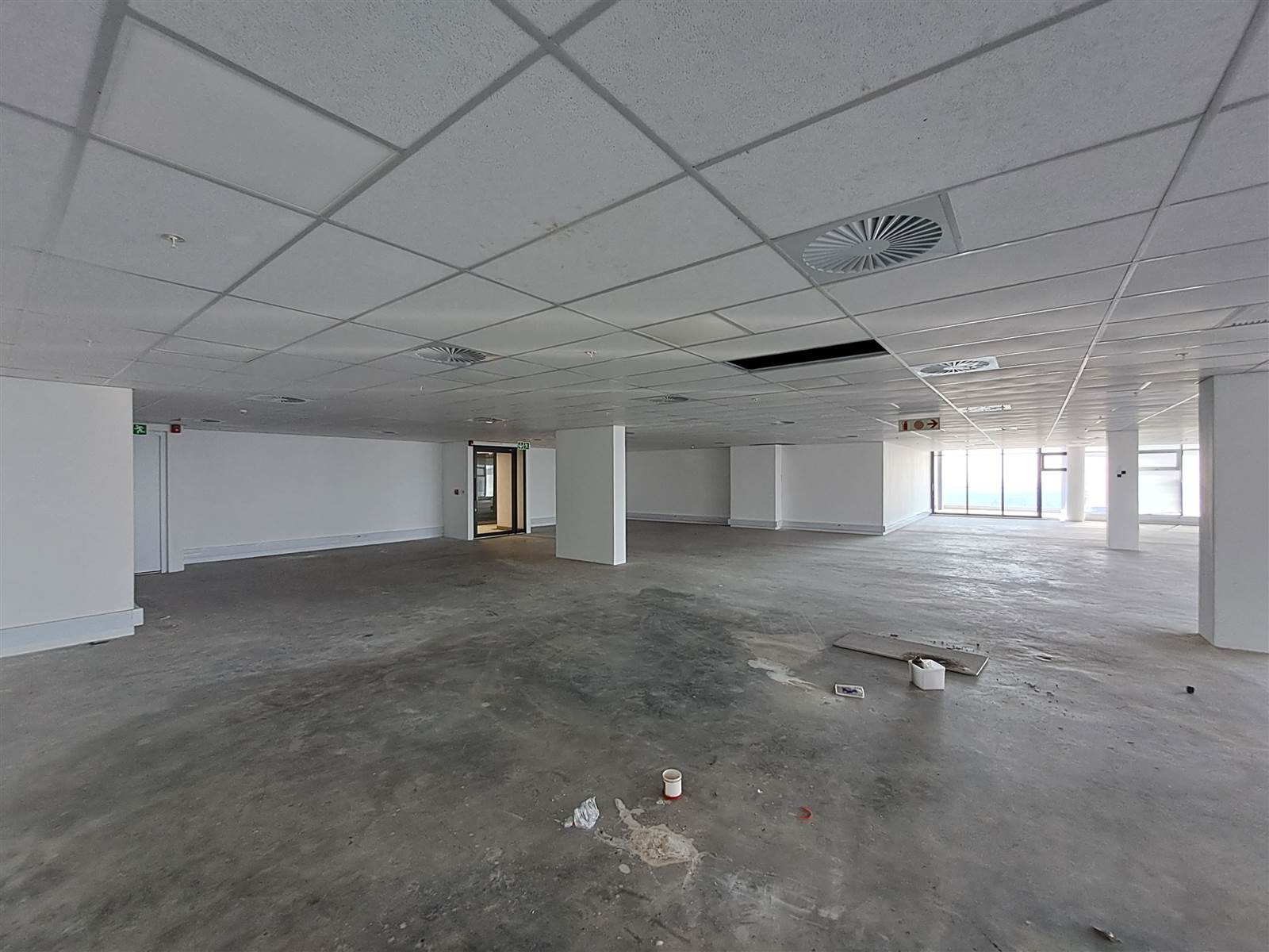 488  m² Commercial space in Illovo photo number 4