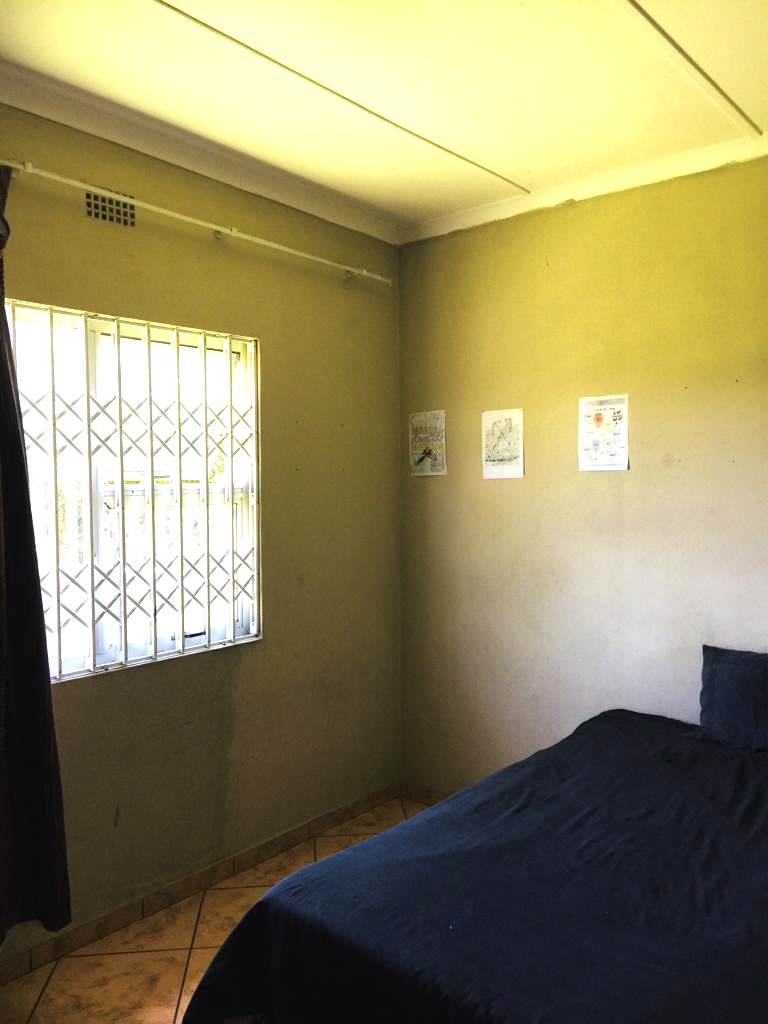 3 Bed House in Esikhawini photo number 15