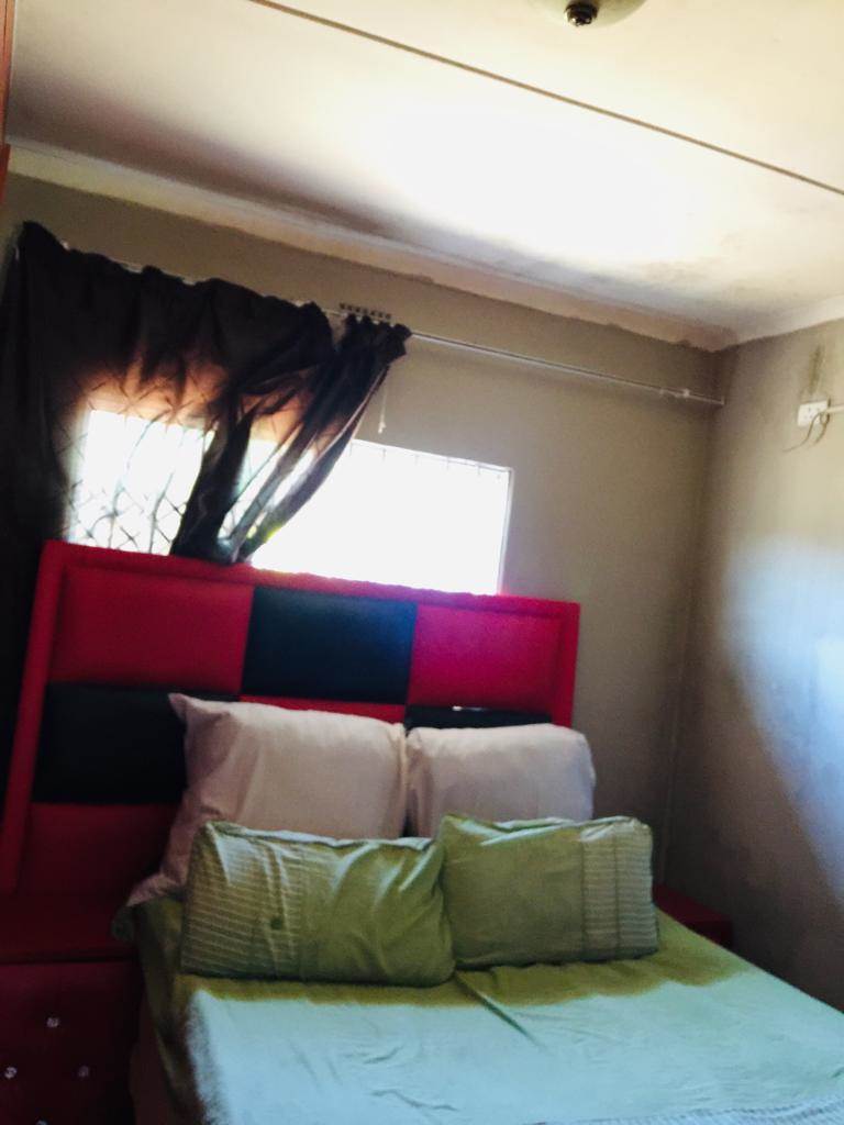 3 Bed House in Esikhawini photo number 24