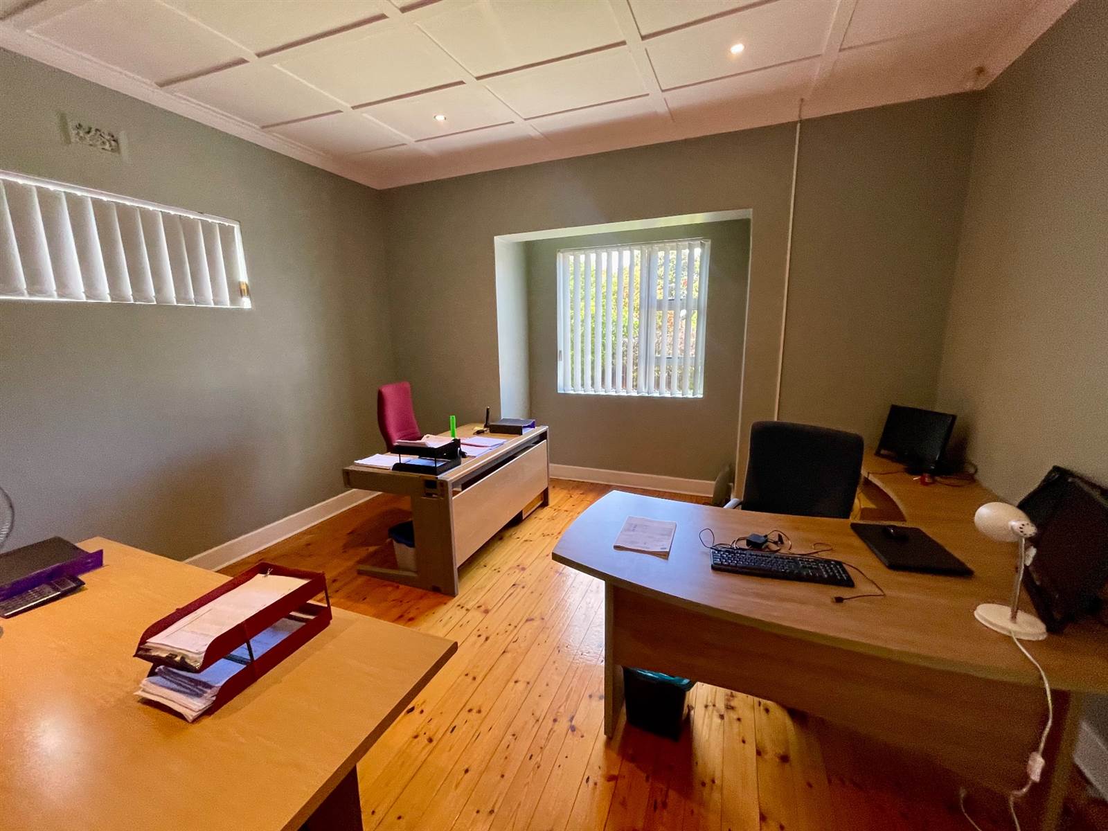 320  m² Office Space in Walmer photo number 8