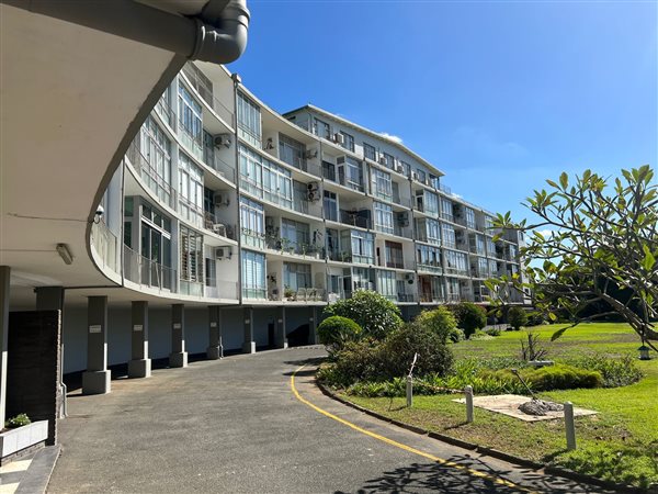 3 Bed Apartment in Umhlanga Rocks