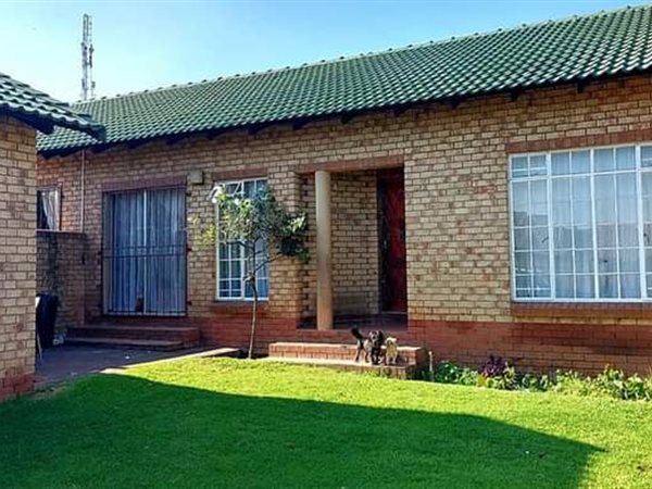 Houses to rent in Secunda | Private Property