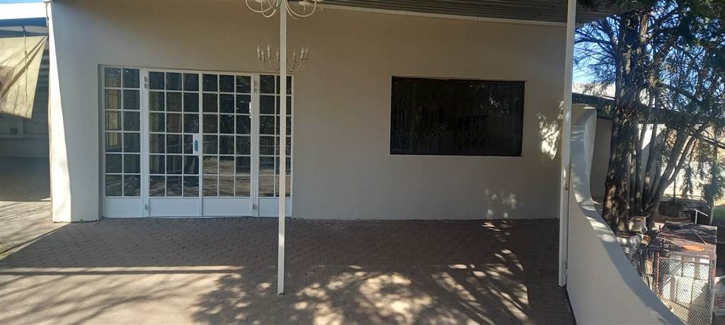 Commercial space in Magaliesburg photo number 24