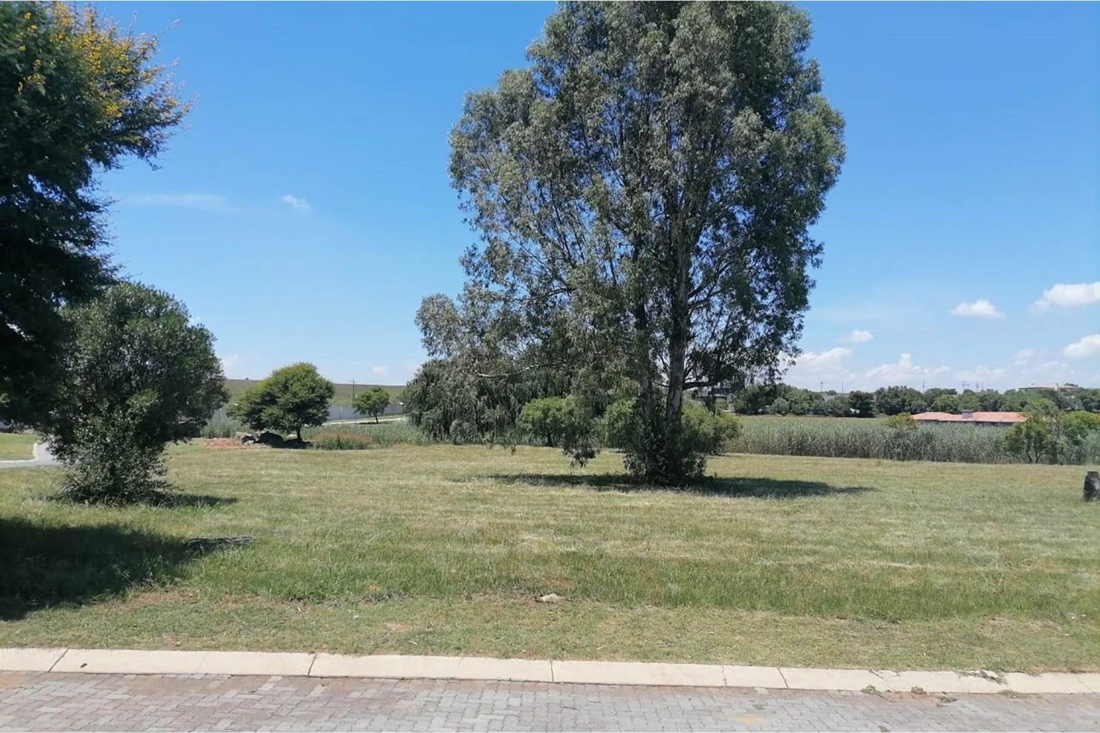1100 m² Land available in Vaal Marina photo number 2