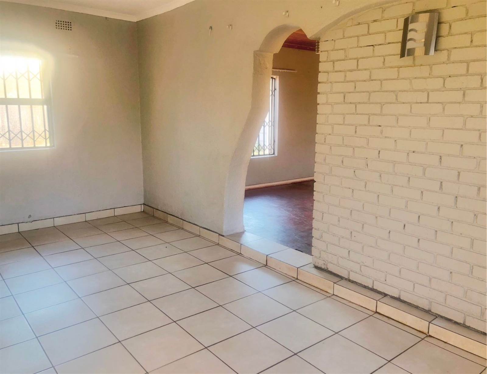 120  m² Commercial space in Northmead photo number 17