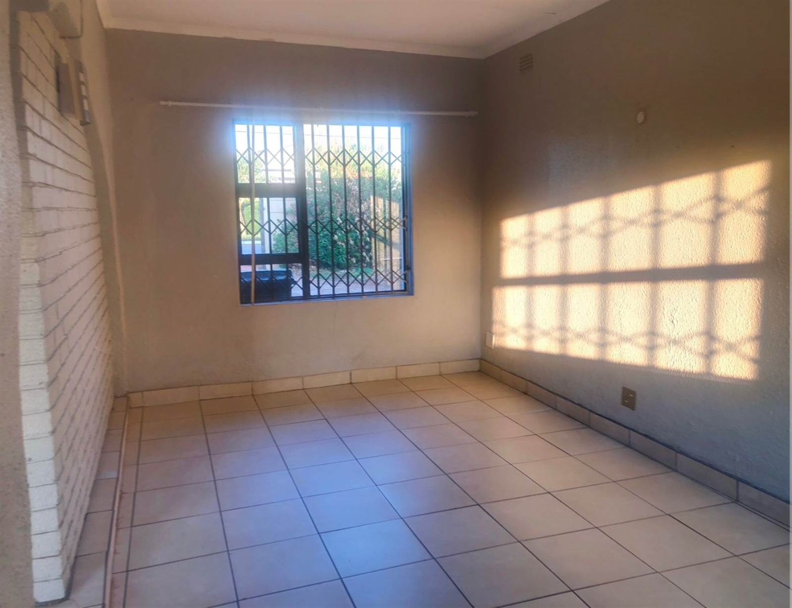 120  m² Commercial space in Northmead photo number 12
