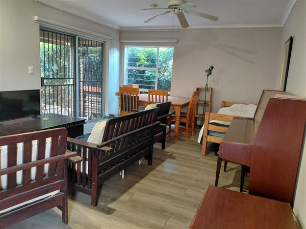2 Bedroom Townhouse 2 Bedroom Townhouse