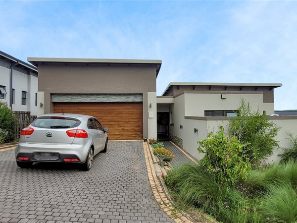 3 Bed House in Palm Lakes Estate