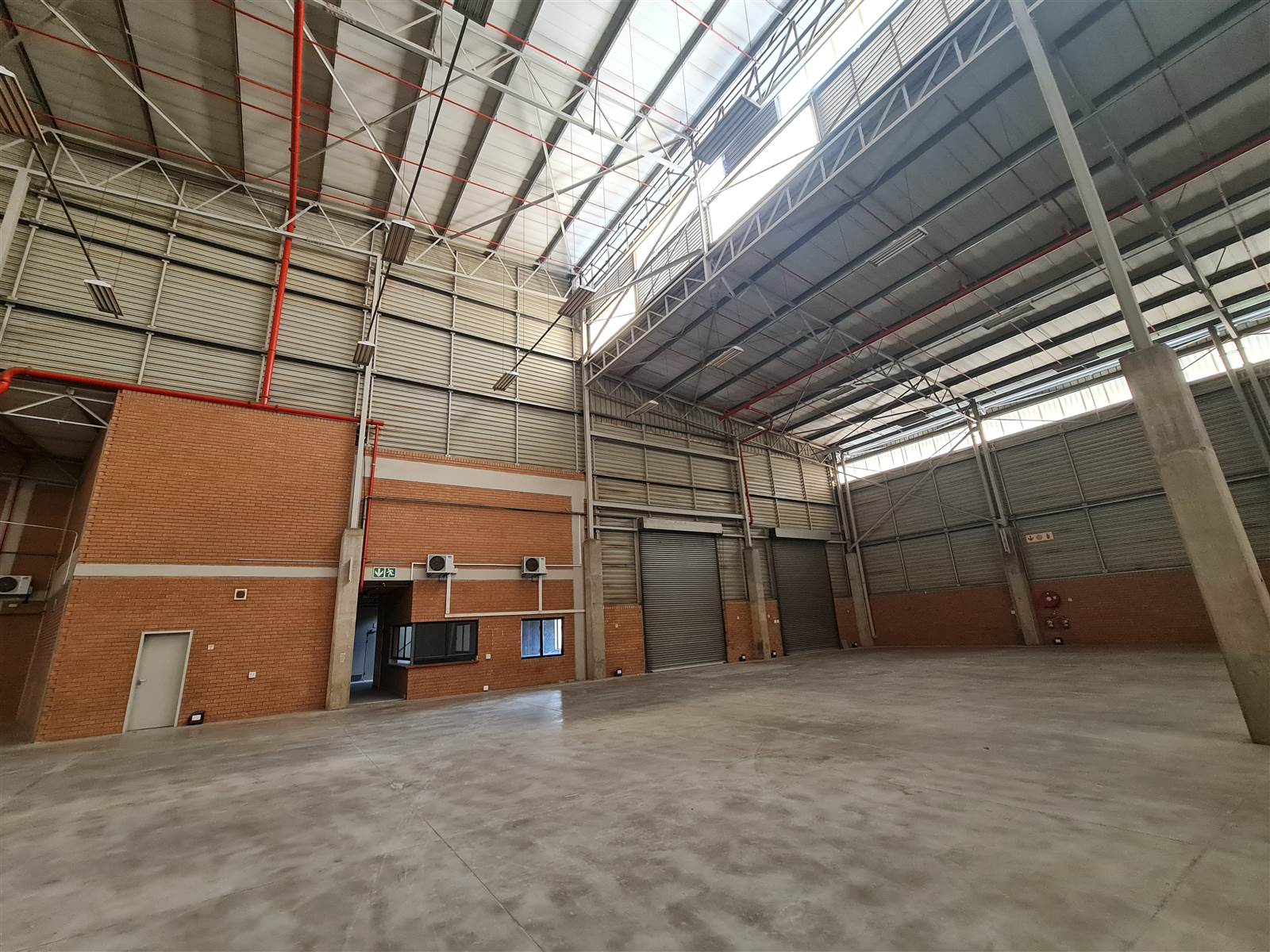 3348  m² Industrial space in Greenhills photo number 6
