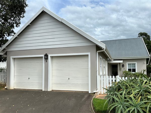 3 Bedroom Townhouse 3 Bedroom Townhouse