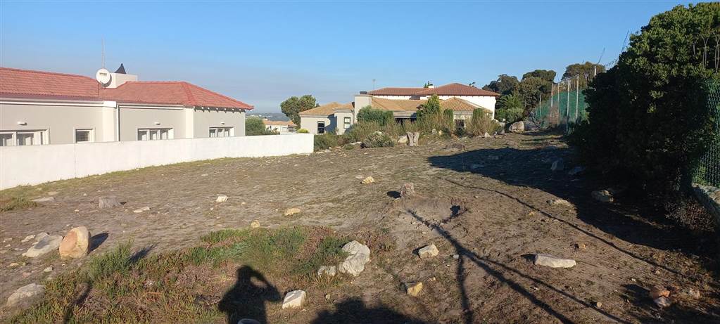 511 m² Land available in Onrus photo number 2