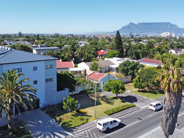 2 Bed Apartment in Blouberg Rise