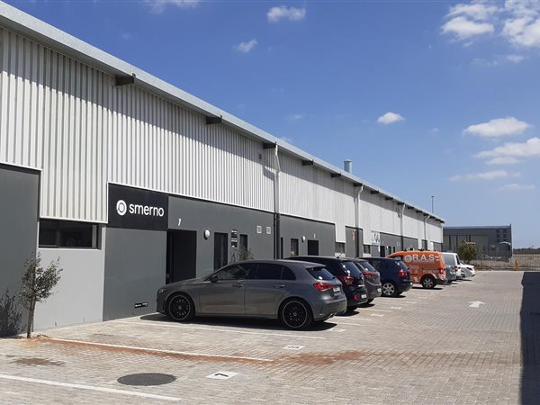 245  m² Industrial space in Milnerton