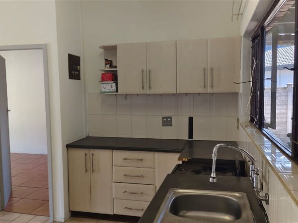 1 Bedroom House 1 Bedroom House
