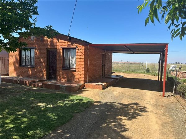 2 Bedroom House 2 Bedroom House
