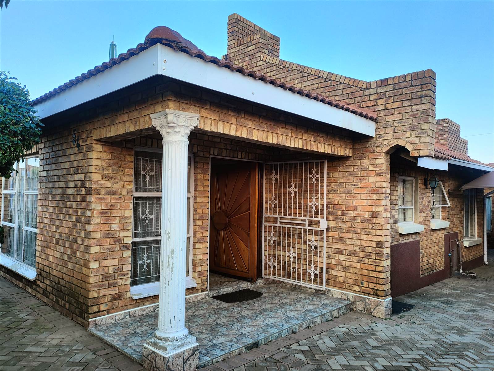 3 Bed House in Mamelodi West photo number 3