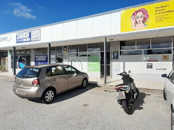 52  m² Commercial space