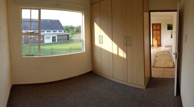 8 Bed Townhouse in Secunda photo number 17