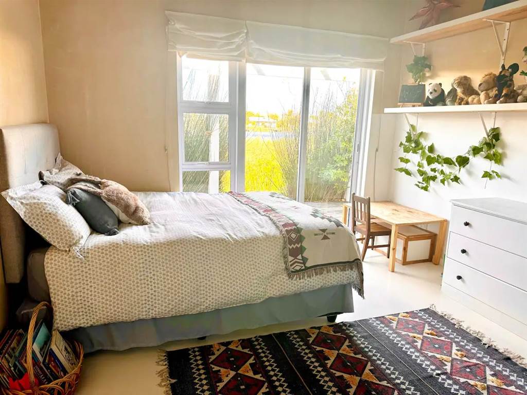 4 Bed House in Noordhoek photo number 24