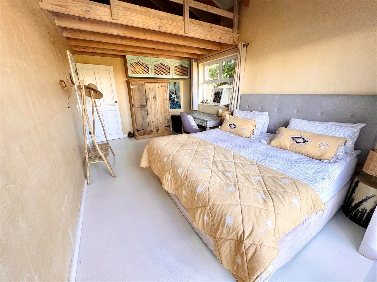 4 Bed House in Noordhoek photo number 7