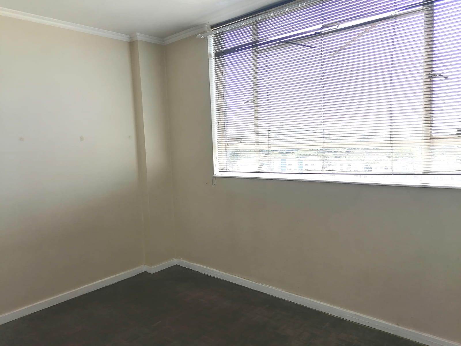 2 Bed Flat in Bulwer photo number 28