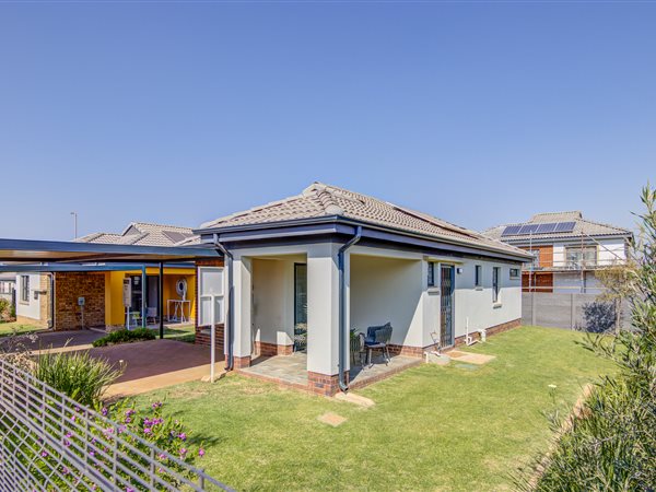 3 Bedroom House 3 Bedroom House