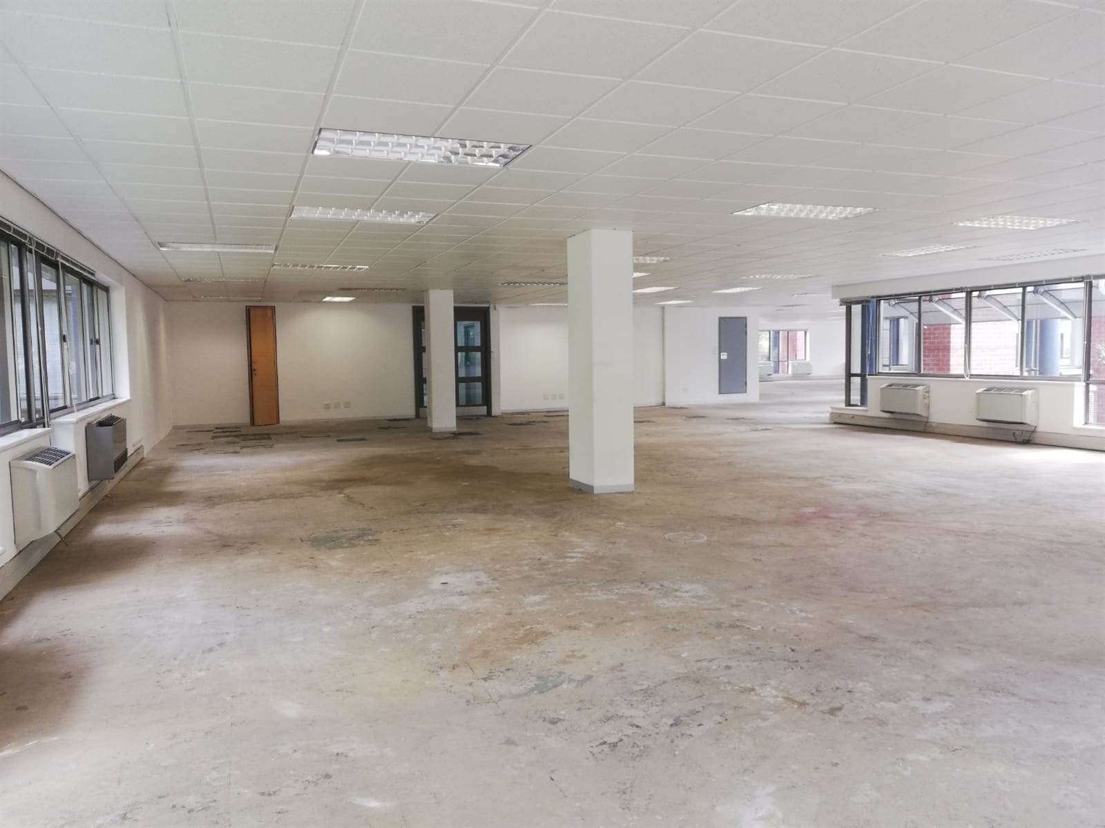 601.9  m² Commercial space in Woodmead photo number 10
