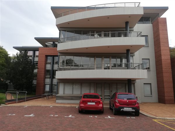 601.900024414063  m² Commercial space in Woodmead