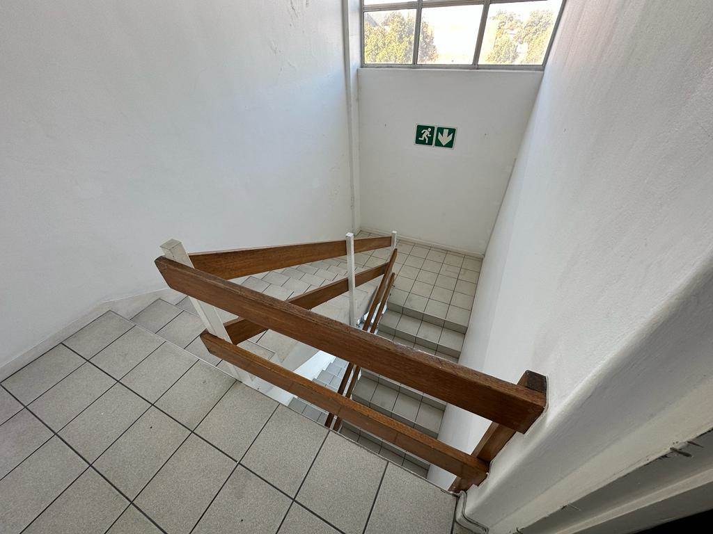 450  m² Commercial space in Paarden Eiland photo number 17