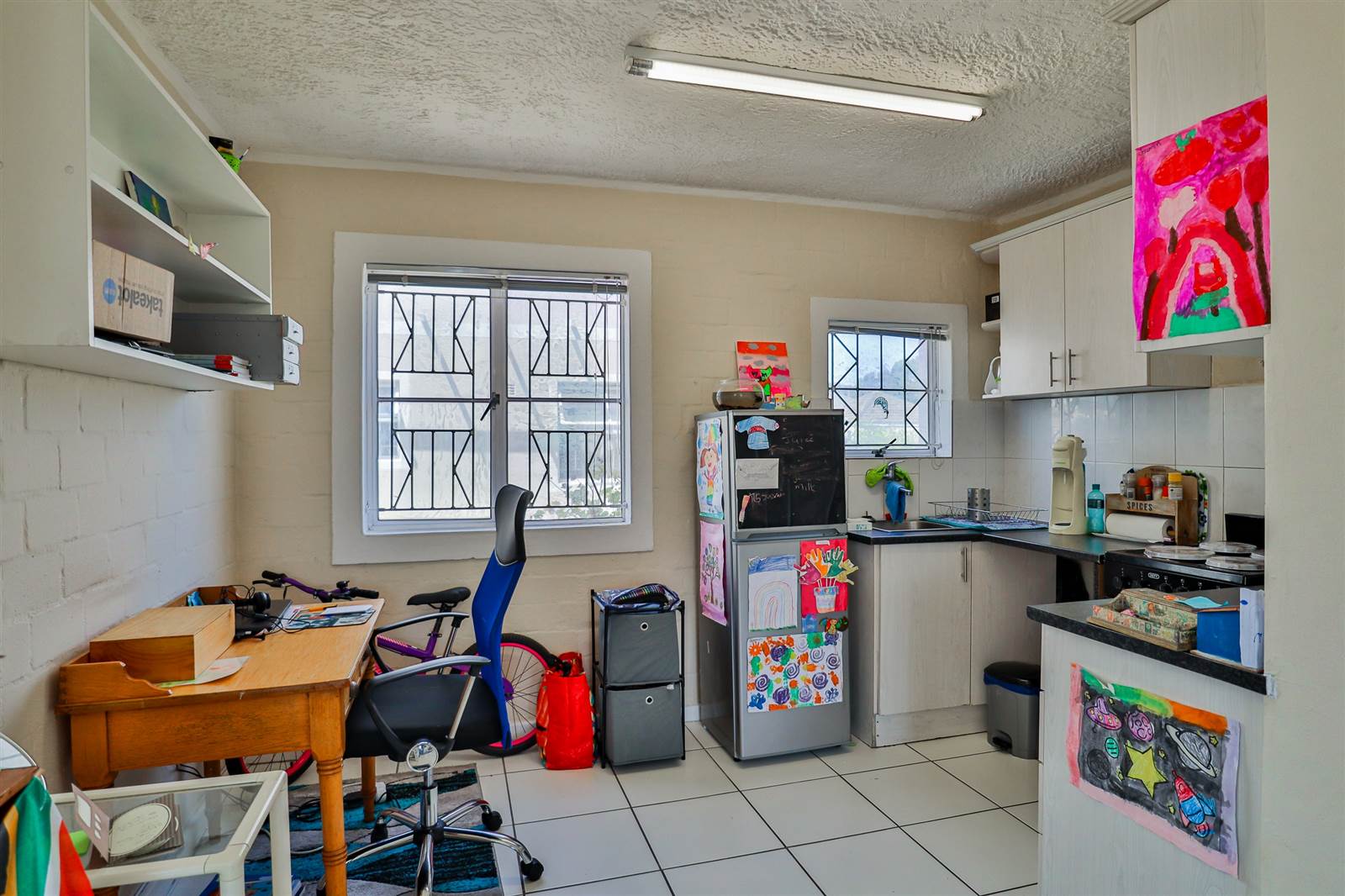 2 Bed Apartment in Pinelands photo number 6
