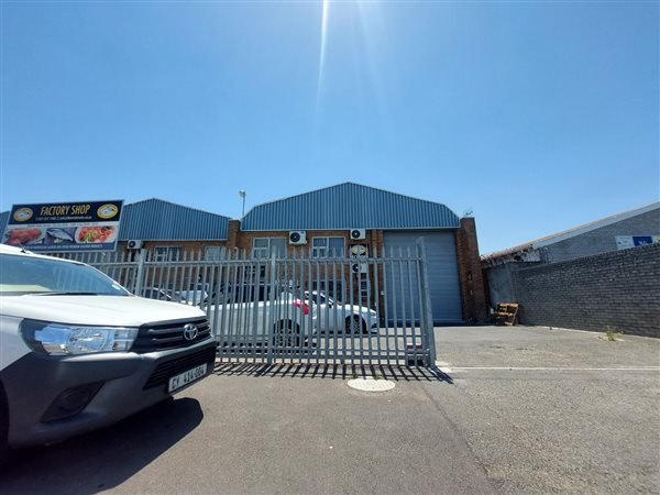 450  m² Commercial space in Montague Gardens