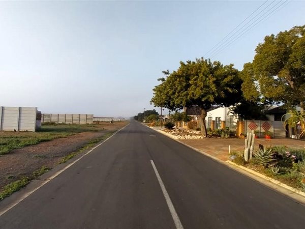 660 m² Land