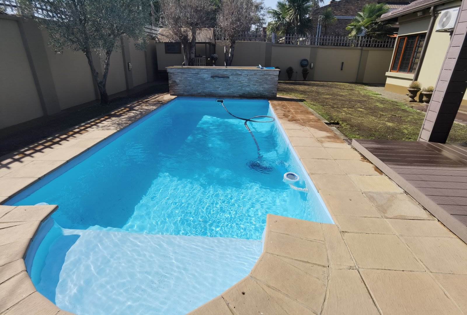 3 Bed House in Bronkhorstspruit photo number 17